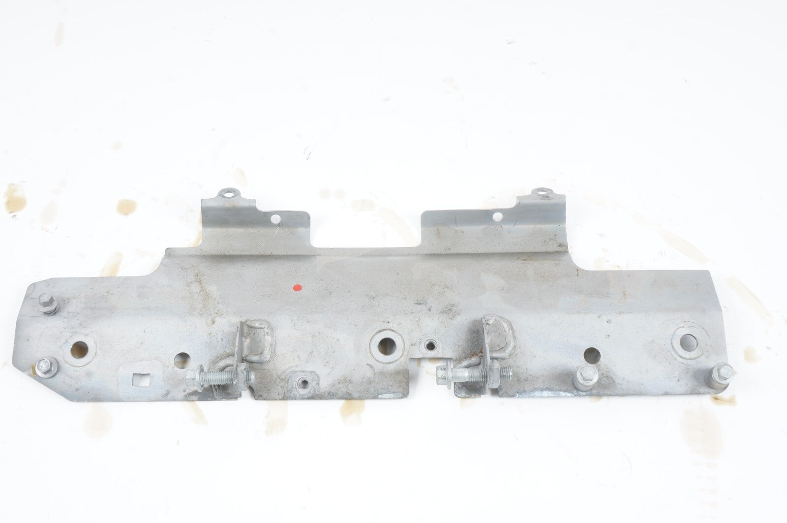 2015 - 2020 BENTLEY MULSANNE 6.8L INTERCOOLER MONT BRACKET PLATE LEFT OEM