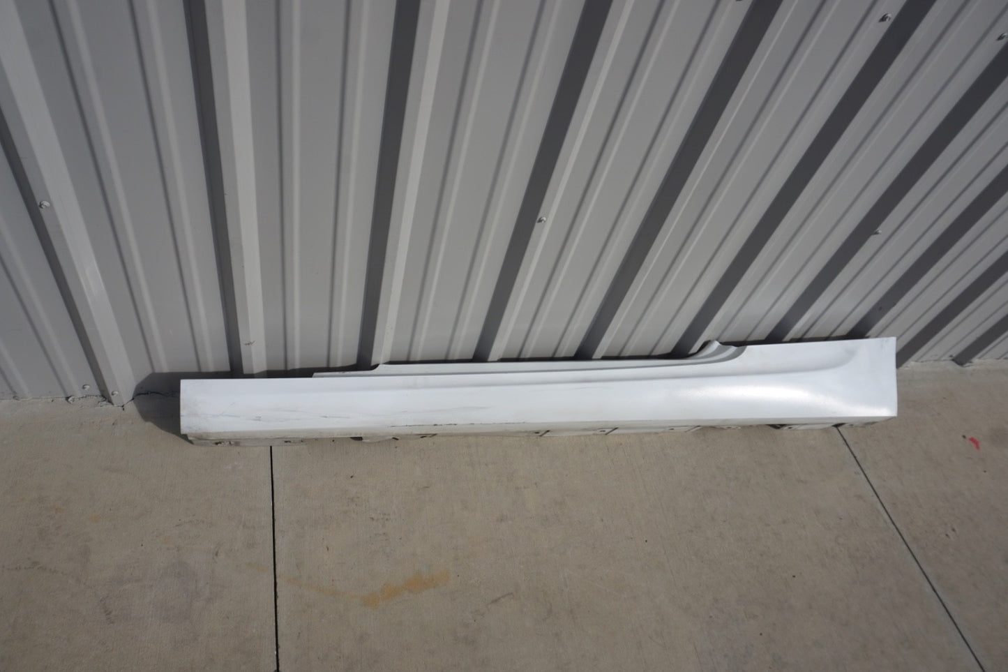 07 - 13 BMW 328i 335i Convertible Coupe Left Rocker Panel Skirt Molding OEM