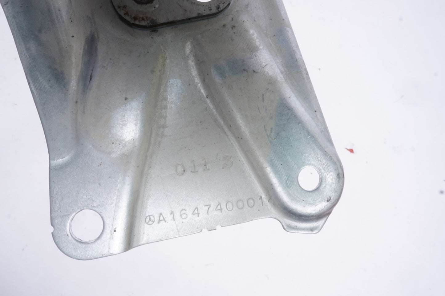 2006 - 12 Mercedes-Benz ML GL W164 X164  Trunk Lid Hydraulic Cylinder Bracket