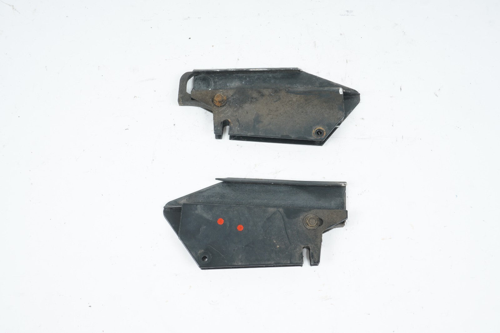 1987-1993 Cadillac Allante BRACKET LEFT & RIGHT SET OF 2 OEM