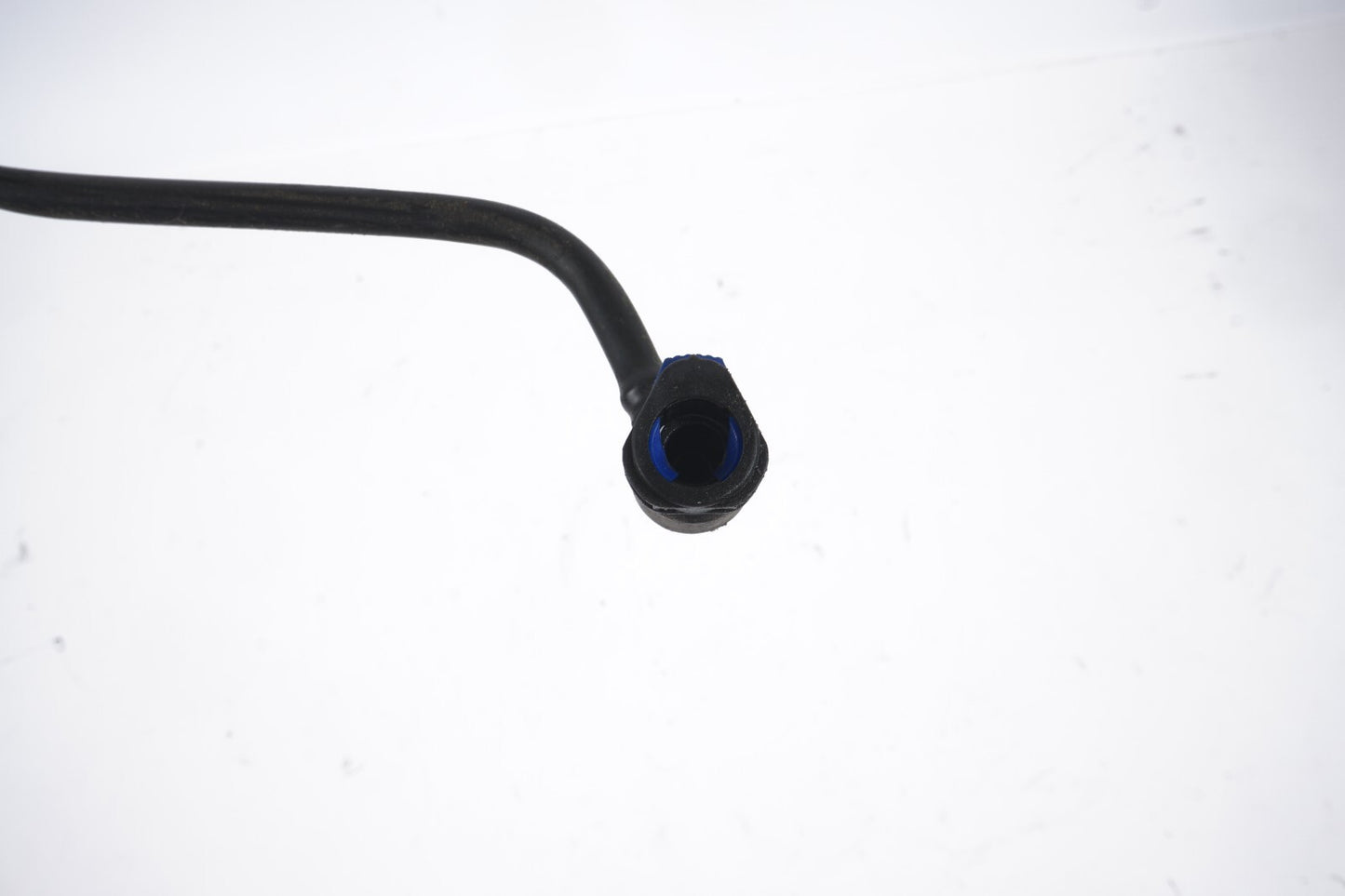 2010-2016 BMW 550I GT F07 RADIATOR COOLANT HOSE PIPE  OEM