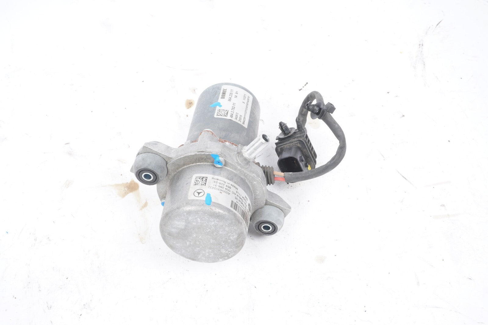 14-17 Mercedes S550 W222 Vacuum Brake Booster A0004303432 OEM
