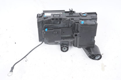 14-17 Mercedes S550 W222 Front Right Engine Fuse Box Junction 2225402350 OEM