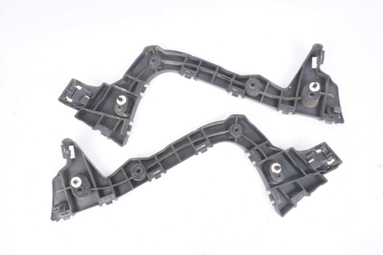 2015 - 2018 Ford Focus Rear Bumper Left Right Support Mount Bracket Set OEM