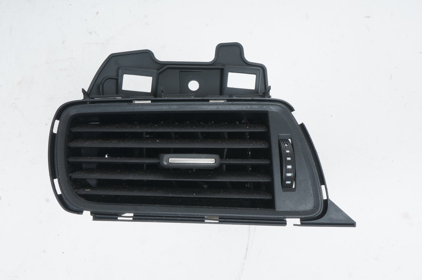 2012 - 2015 AUDI A6 A7 AIR VENT LEFT DRIVER SIDE DASH AIR VENT 4G1820901