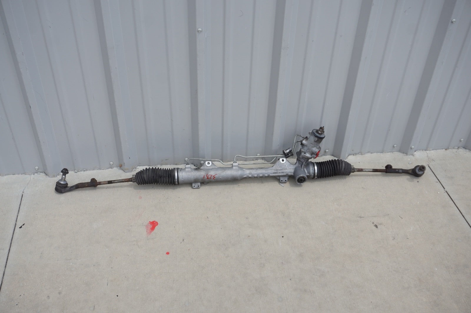 2008 - 2013 BMW 328i Front Lower Power Steering Rack & Pinion 6777459 OEM