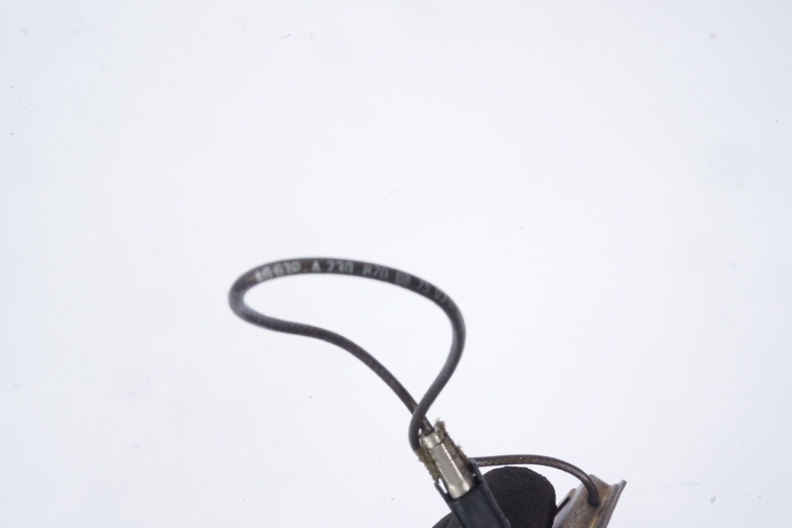 03-12 Mercedes SL500 SL550 R230 Front Windshield Antenna AMP Module Oem