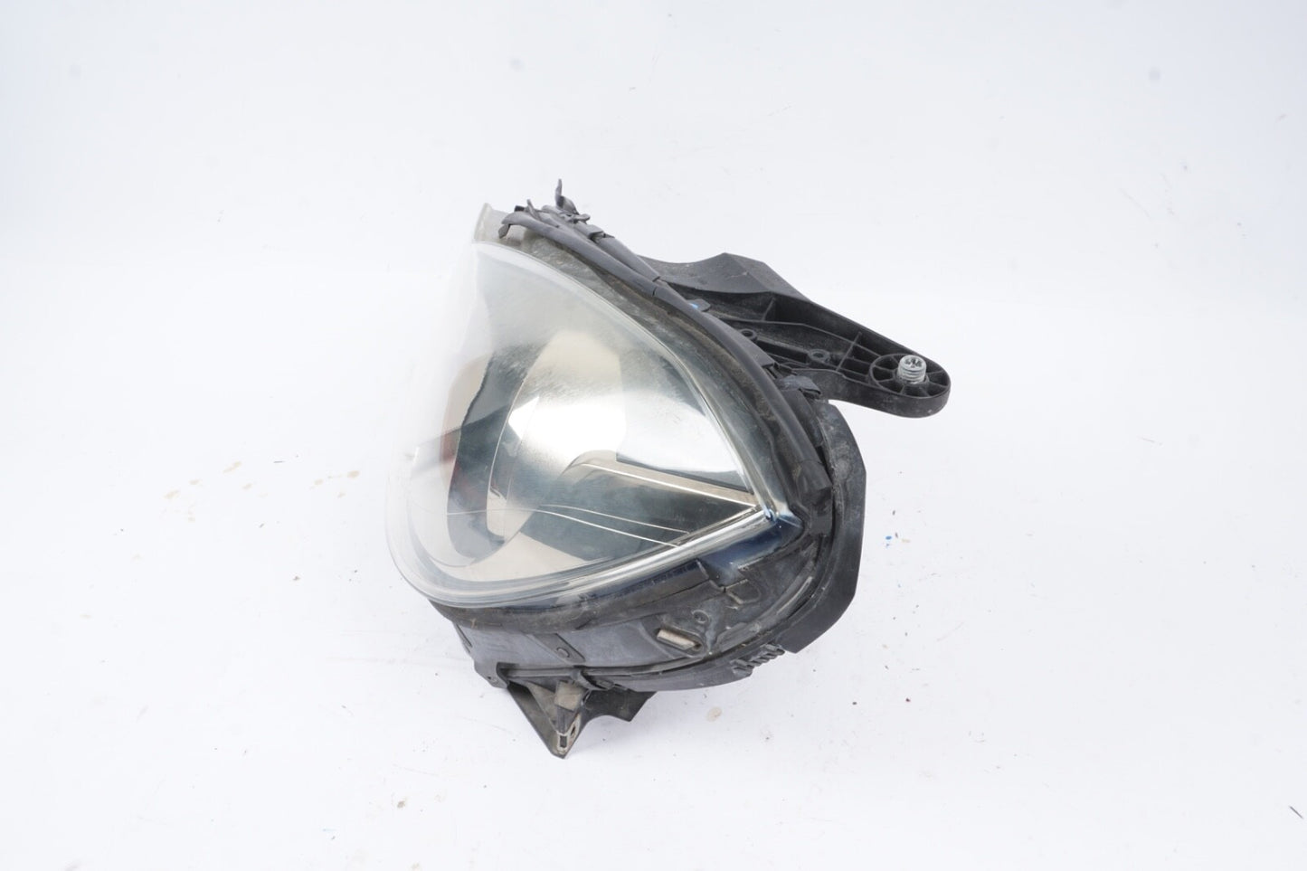 2012 - 2015 Mercedes Benz C Class W204 Headlight Lamp Halogen Left A2048209959