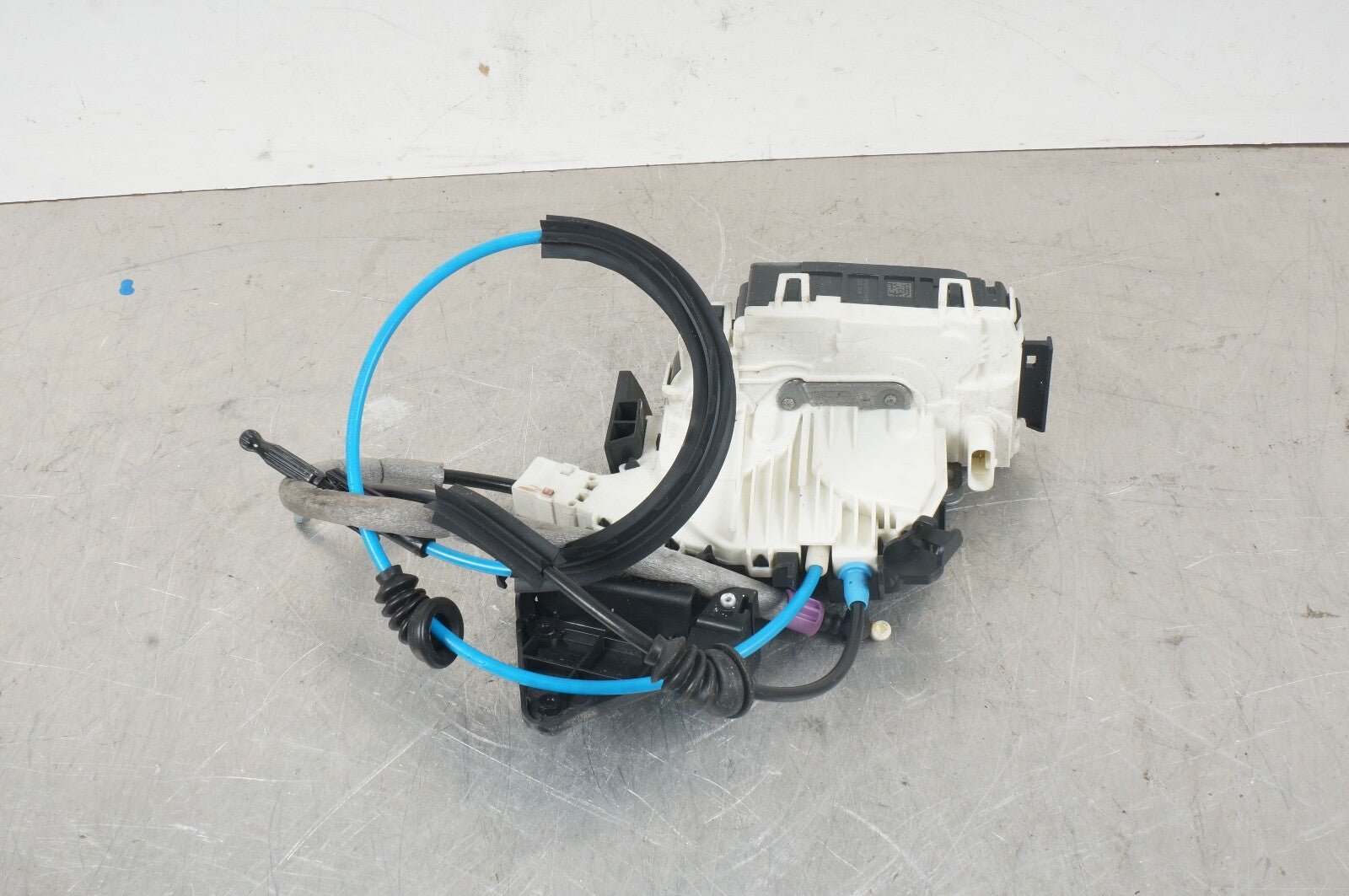 08-14 Mercedes W204 C300 C250 Rear Right Side Door Lock Latch Actuator OEM