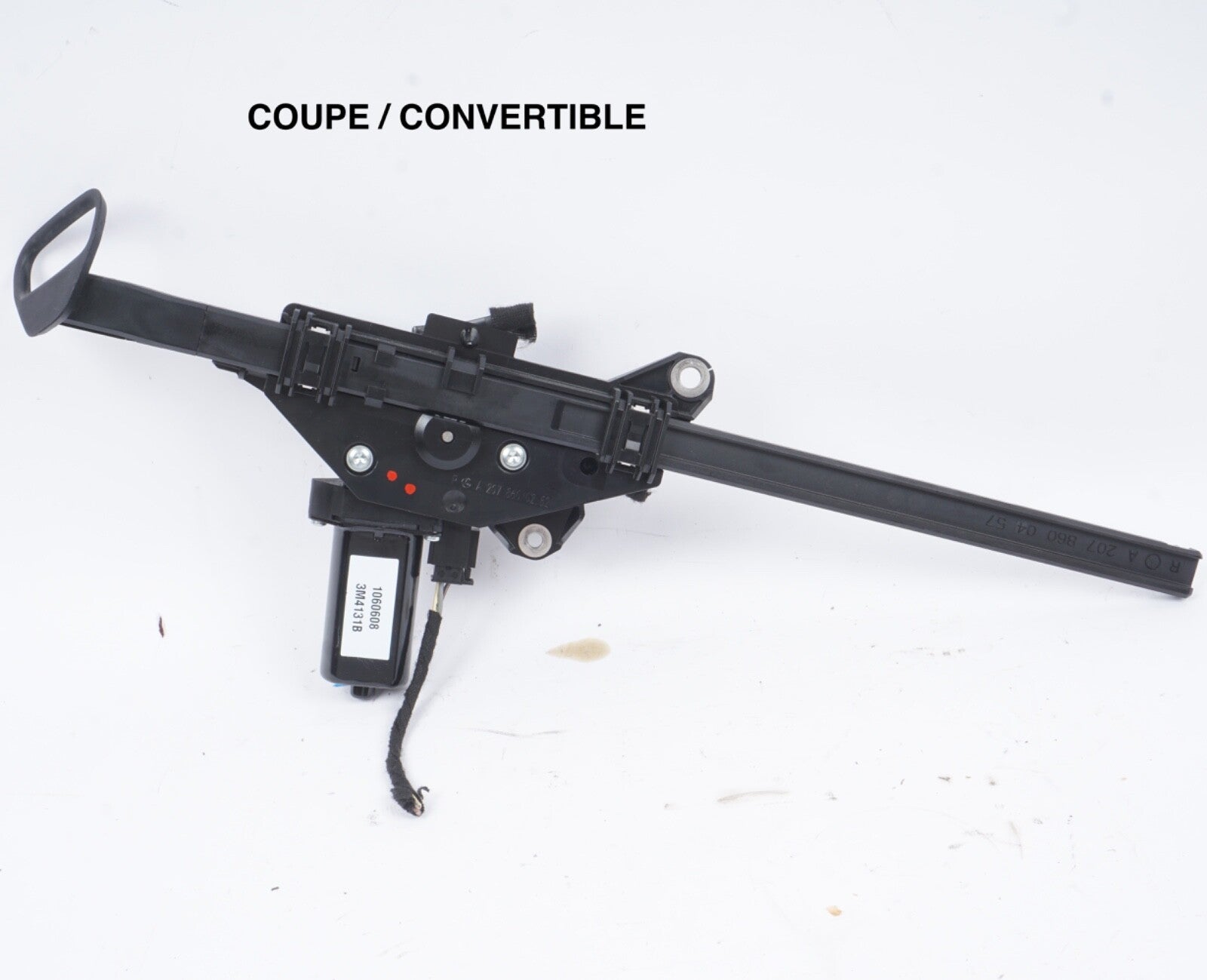 10-17 Mercedes W207 E550 E350 Right Side Seat Belt Feeder Motor Black OEM 56K