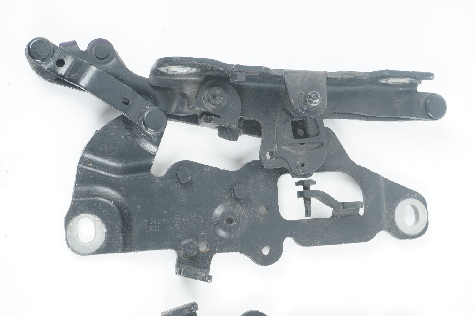 2012 - 2018 BMW 650i 640i HOOD BONNET HINGE  SET OF 2 OEM