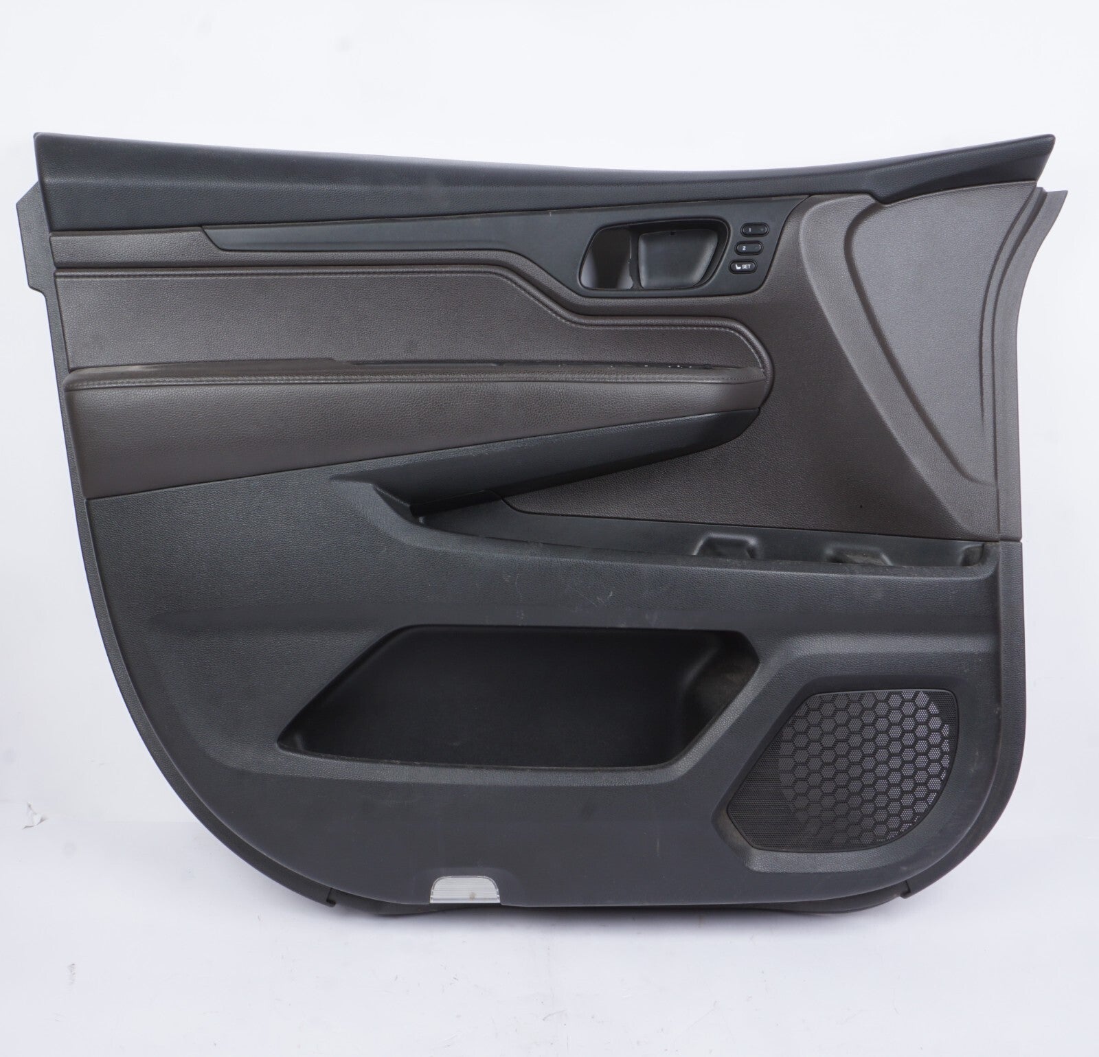 18 - 23 Honda Odyssey Front Left Driver Door Panel Trim OEM