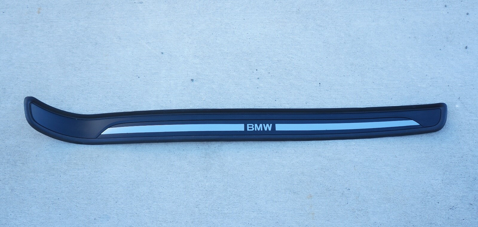 2007-2013 BMW 328 335 FRONT PASSENGER SIDE DOOR SILL COVER PANEL TRIM COUPE CONV