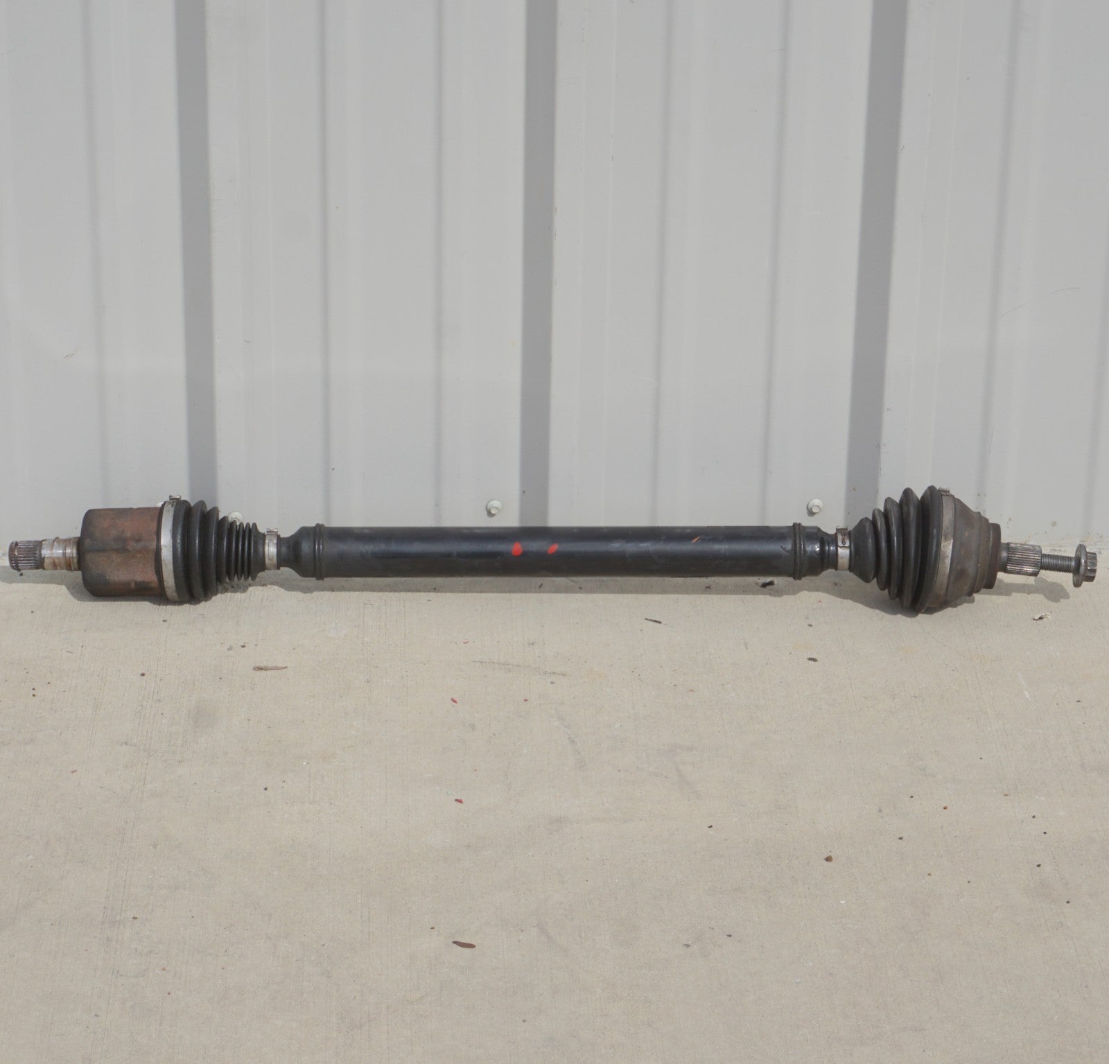 12-15 Volkswagen Passat 2.5L  Front Right Passenger CV Axle Shaft OEM