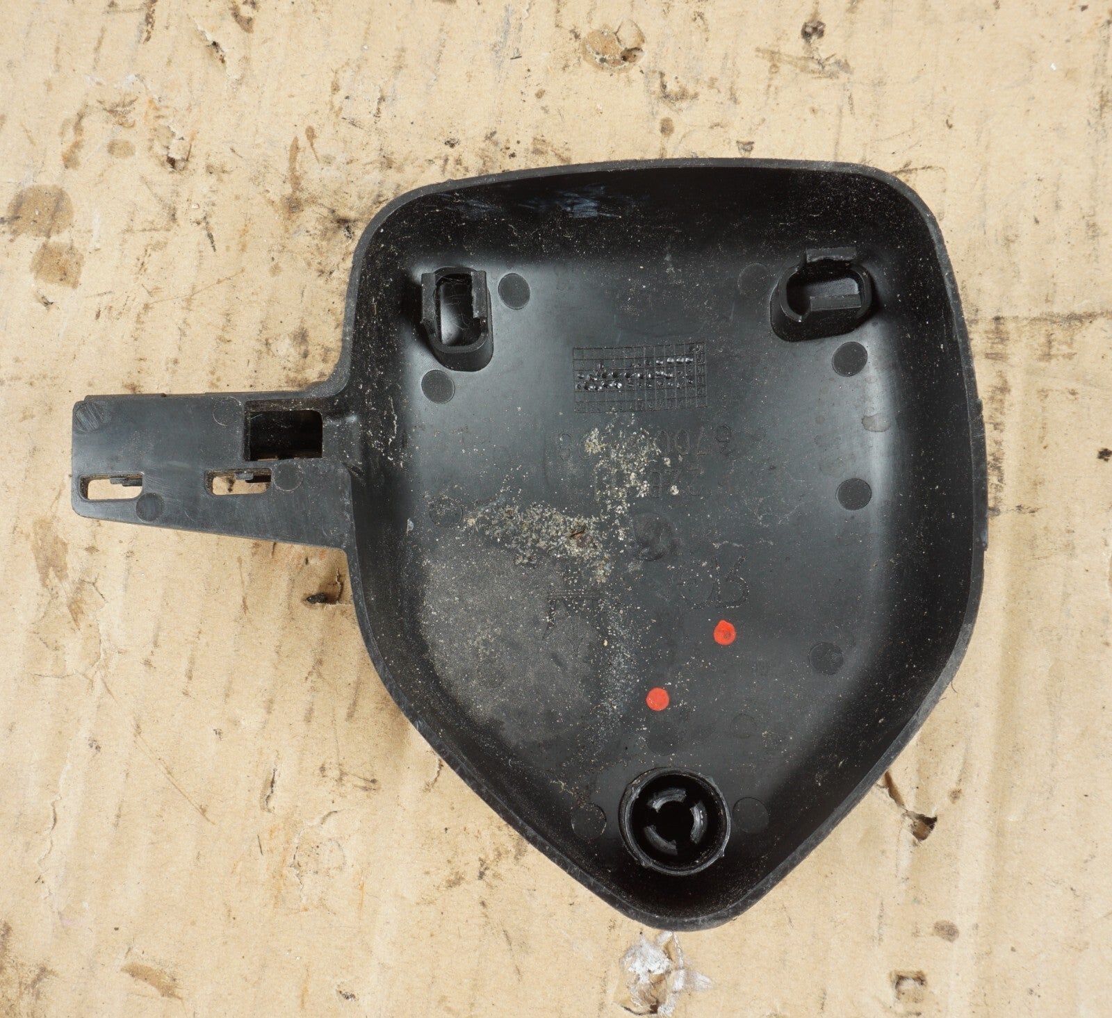 14-17 MASERATI QUATTROPORTE FRONT RIGHT STRUT SHOCK ABSORBER CAP COVER OEM