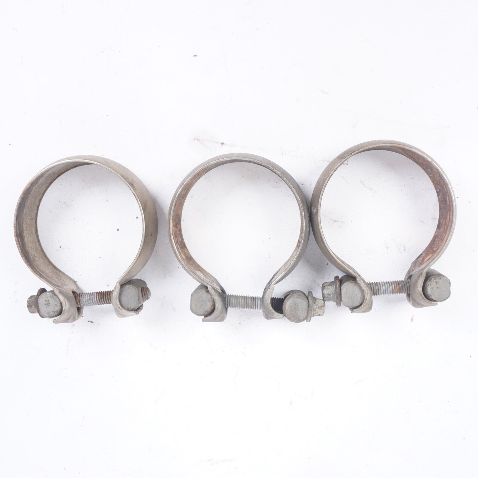 Genuine Mercedes-Benz Exhaust Clamp Holder (2005-2020) OE 0004901341 x 3
