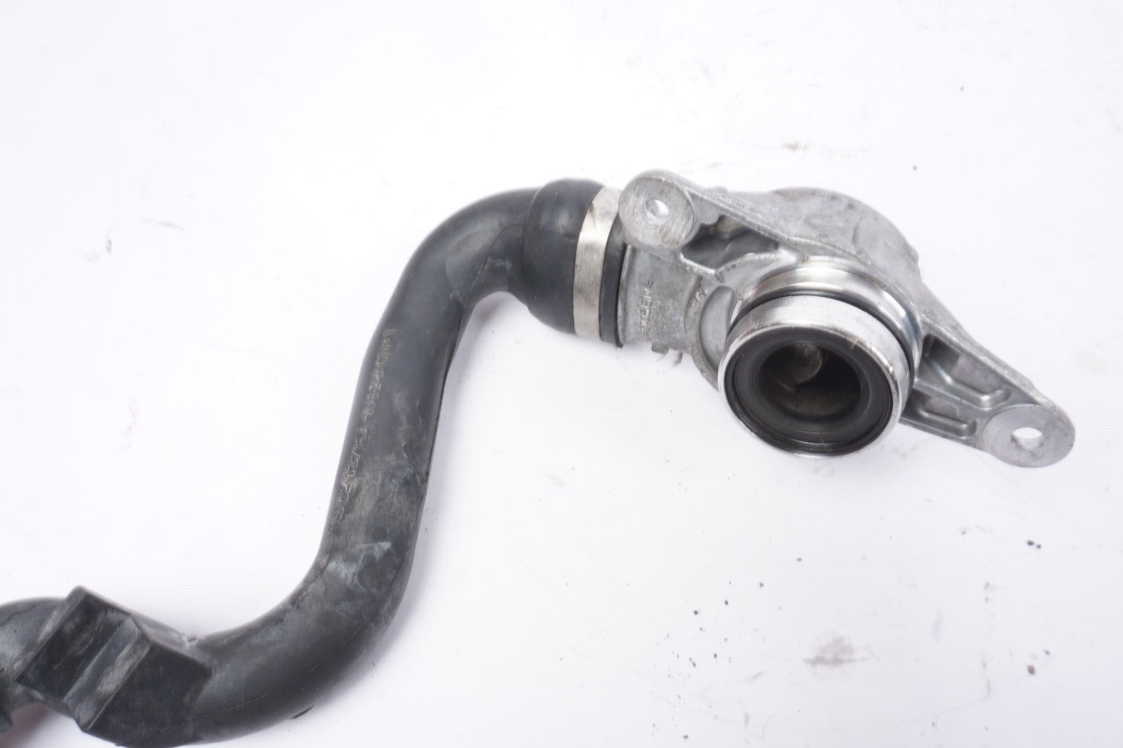 2012 Mercedes E350 R350 BlueTec Diesel Engine Motor Crankcase Breather Valve