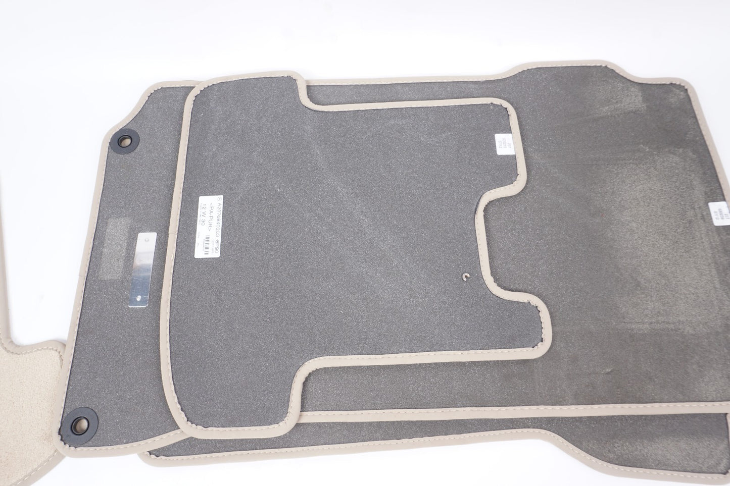 14-17 MERCEDES E400 E350 CONVERTIBLE COUPE FLOOR MAT CARPET SET OF 4 OEM