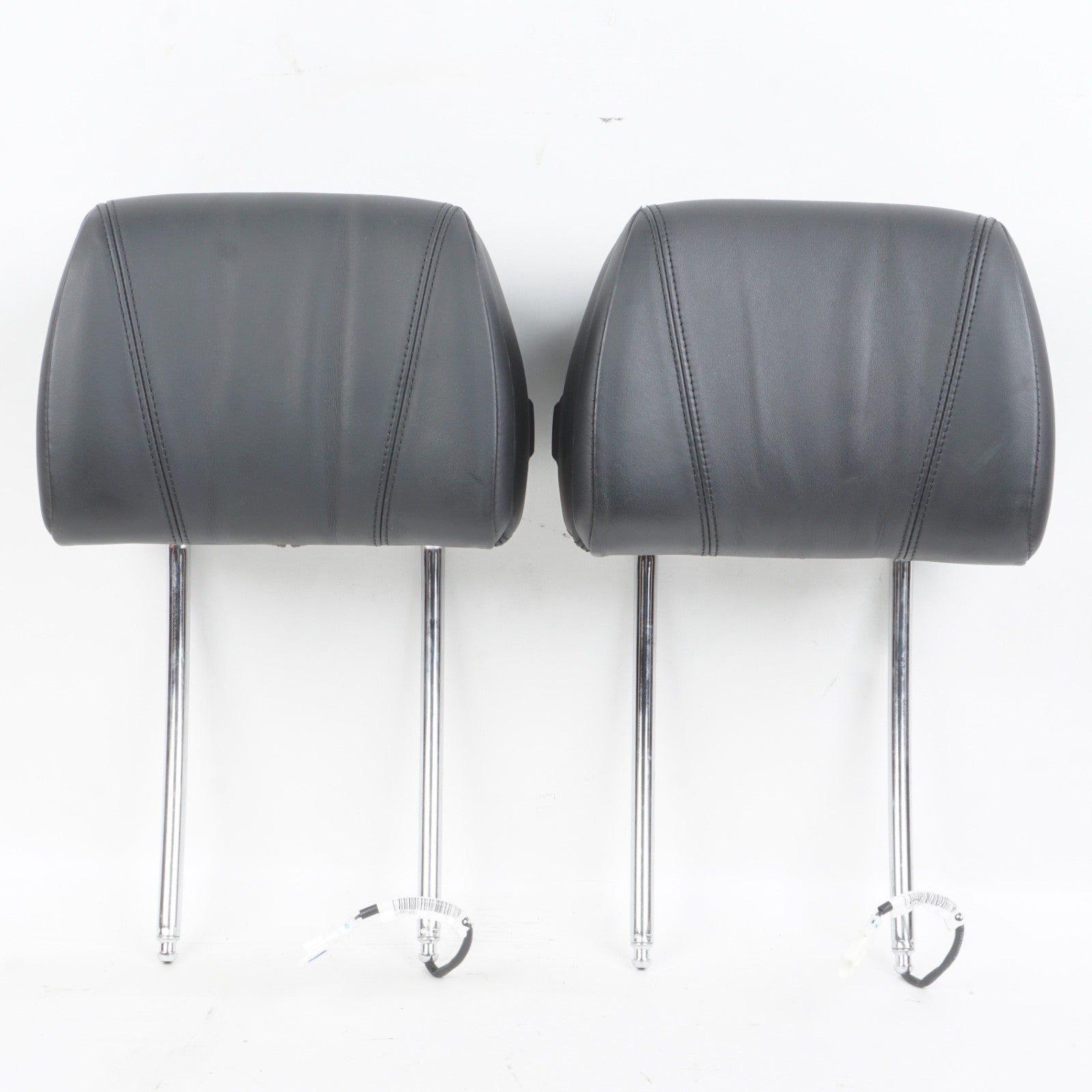 12-18 BMW F06 F12 F13 640I 650I FRONT RIGHT & LEFT SIDE HEADREST SET BLACK OEM