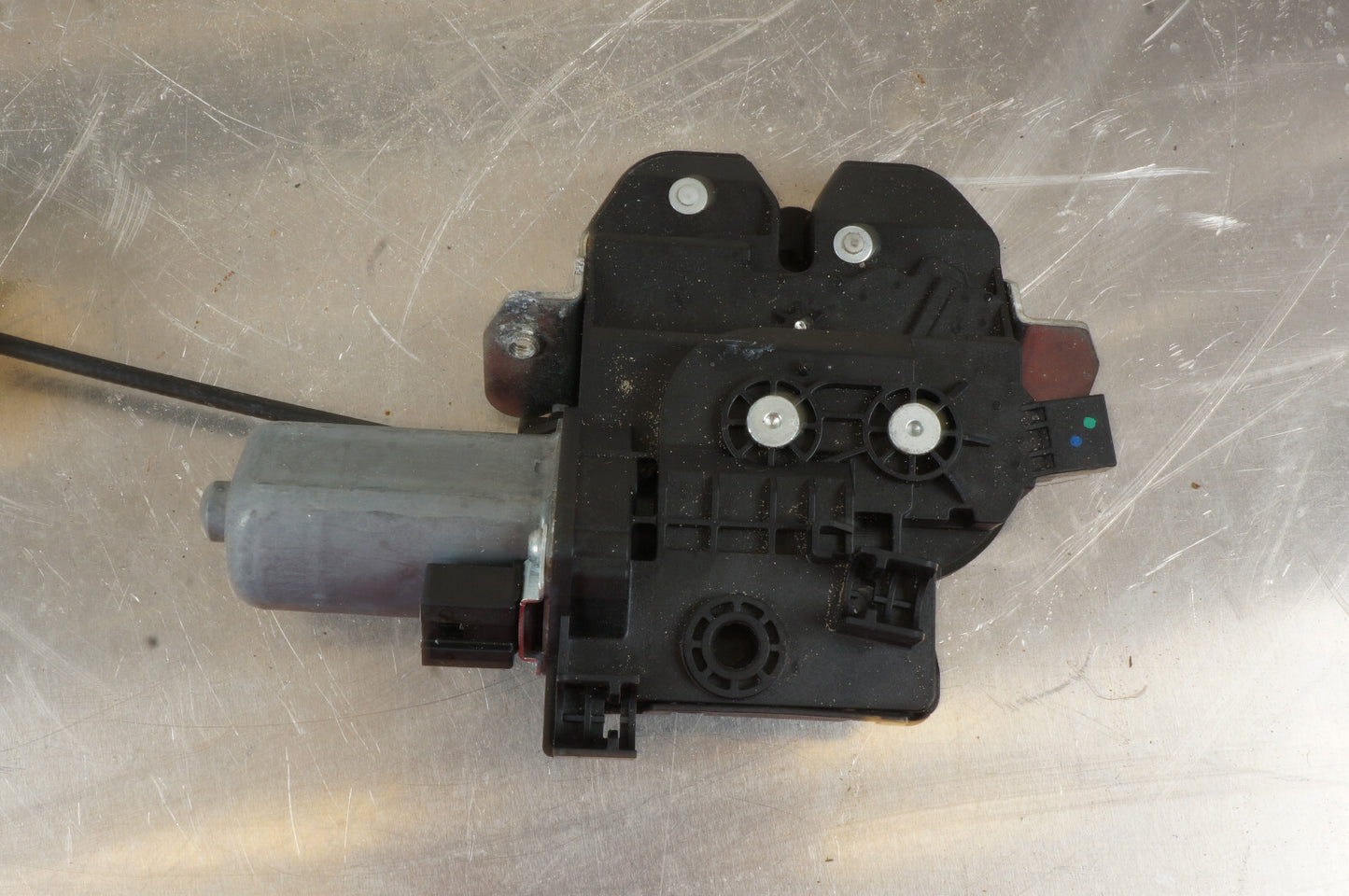 2007 - 2013 MERCEDES W216 W221 S550 CL550 TRUNK LOCK LATCH ACTUATOR OEM
