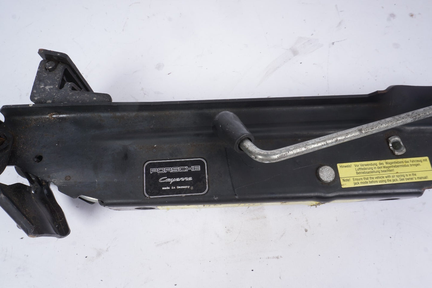11-18 Porsche Cayenne 958 Spare Tire Jack Lift 7P0011031A OEM