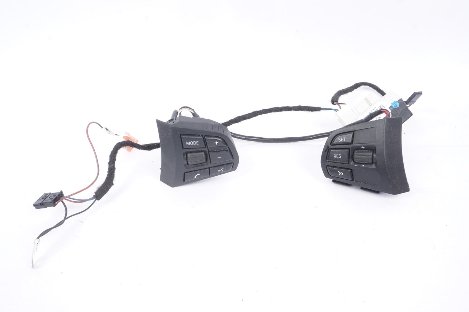 2011 - 2017 BMW X3 F25 SPORT STEERING WHEEL WITH PADDLE SHIFTERS COMPATIBILITY