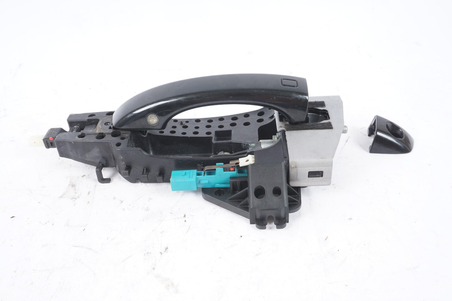 2012 - 2018 AUDI A7 FRONT LEFT DRIVER EXTERIOR DOOR HANDLE   OEM