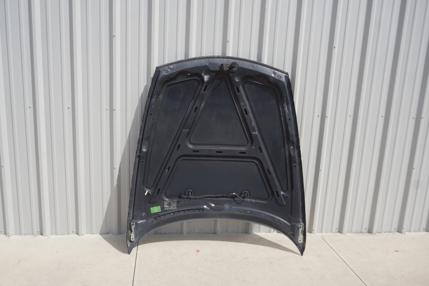 2003 2004 2005 BMW Z4 OEM Hood Panel