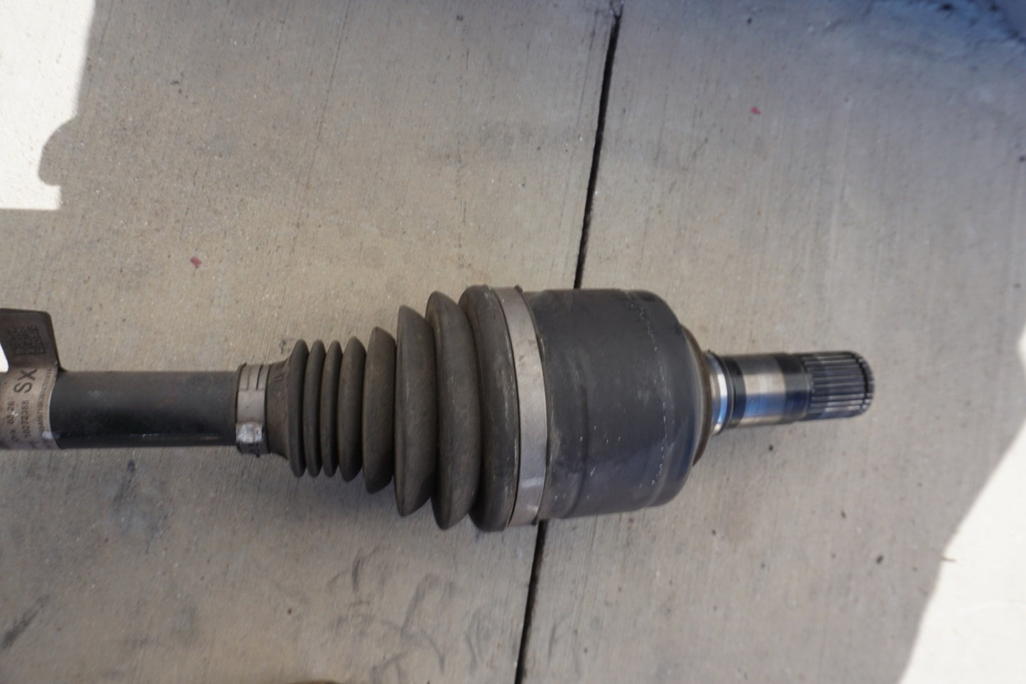 2014 - 2017 Maserati Ghibli Rear Left Side Drive Axle Shaft Drive Shaft