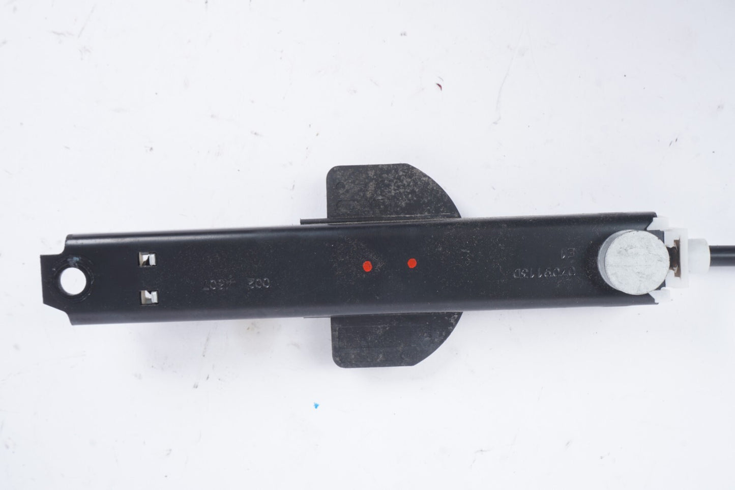 2004 - 2010 Audi A8 A8L Front Right Passenger Seat Belt Adjustment Actuator OEM
