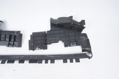 10-13 Mercedes E350 E550 W207 Air Guide Plate Baffle Trim A2075050530 OEM