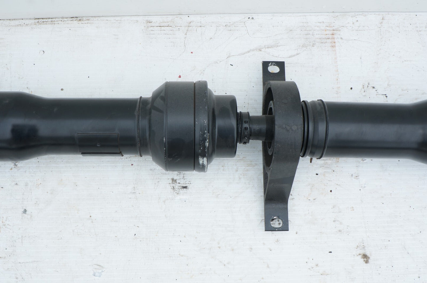 14-17 MASERATI QUATTROPORTE 3.0L RWD REAR DRIVESHAFT 06700085420 OEM