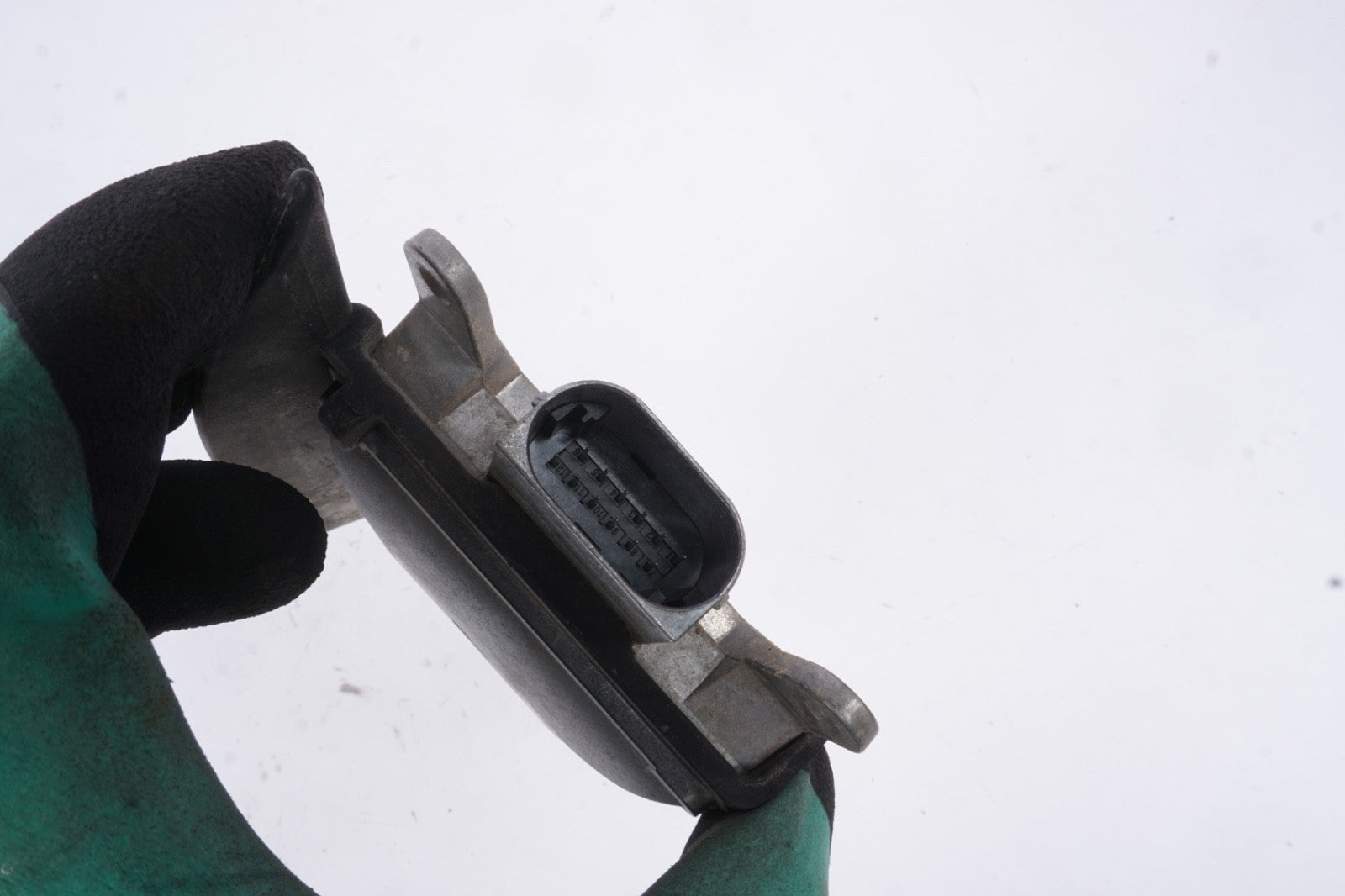 2014 2015 2016 2017 2018 BMW X3 X5 X6 REAR RIGHT BLIND SPOT SENSOR 6873290 OEM