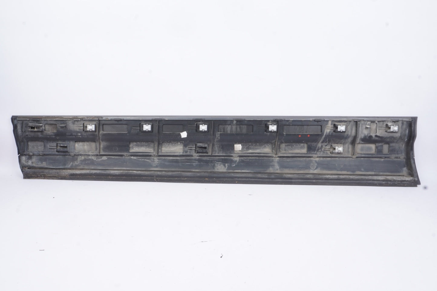 2011 - 2018 PORSCHE CAYENNE - Front Right Lower DOOR Molding / Blade 7P5837788L