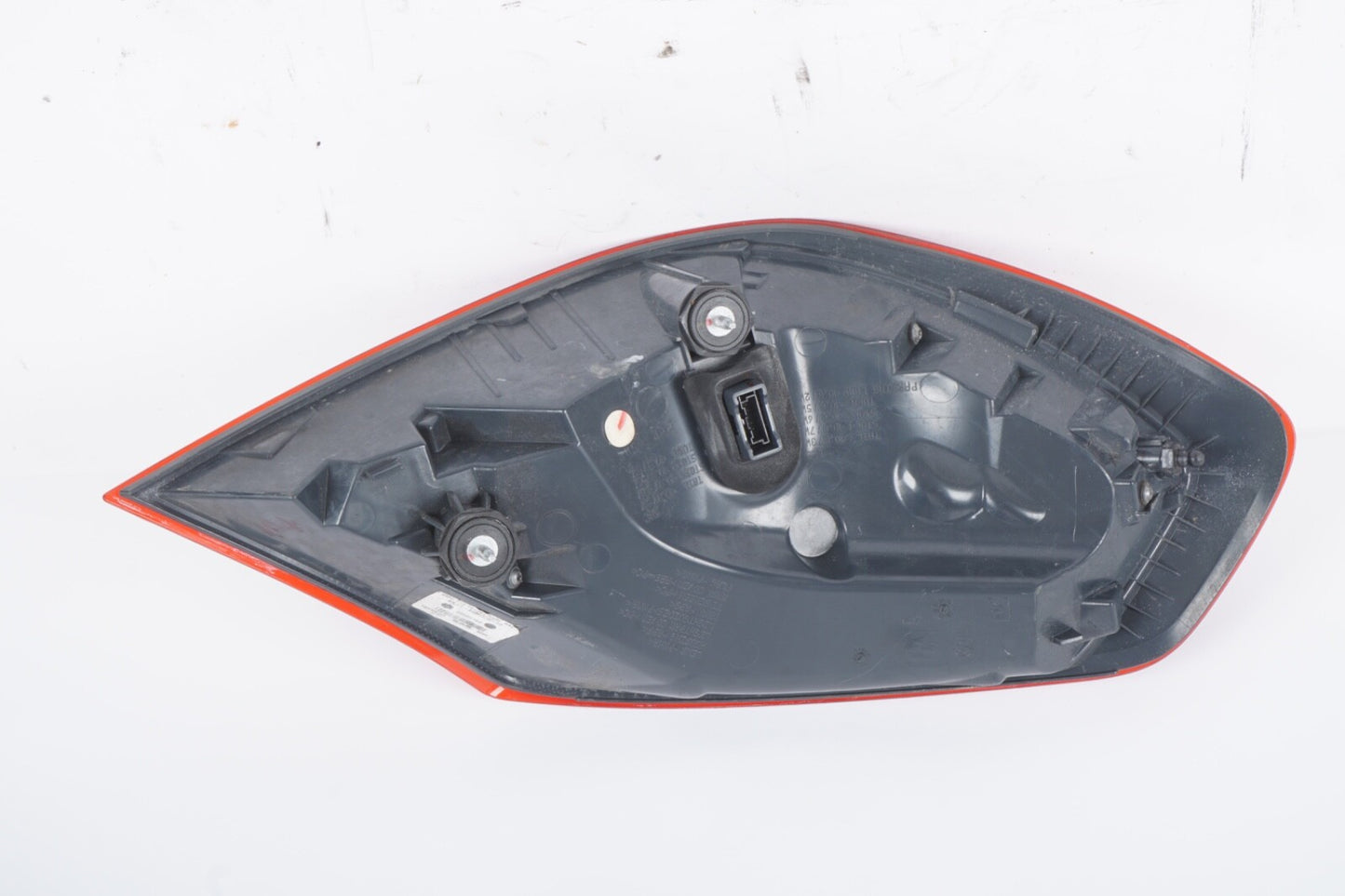 2012-2015 BMW 650i F12 REAR RIGHT PASSENGER SIDE TAIL LIGHT LED OEM 89505162