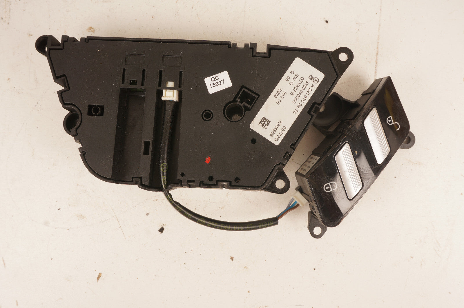 07 - 13 MERCEDES W221 S550 CL550 FRONT LEFT DSRIVER SEAT CONTROL SWITCH OEM
