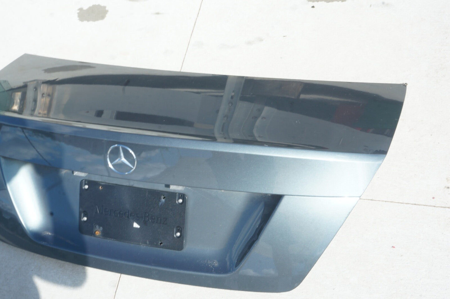 2008 - 2014 MERCEDES W204 C200 C250 C300 C350 TRUNK LID