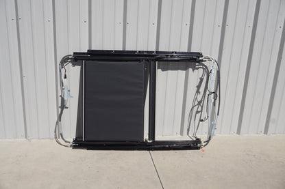 10-13 Mercedes W221 S550 S400 S350 Panoramic Sunroof Guide Rail Frame Track OEM
