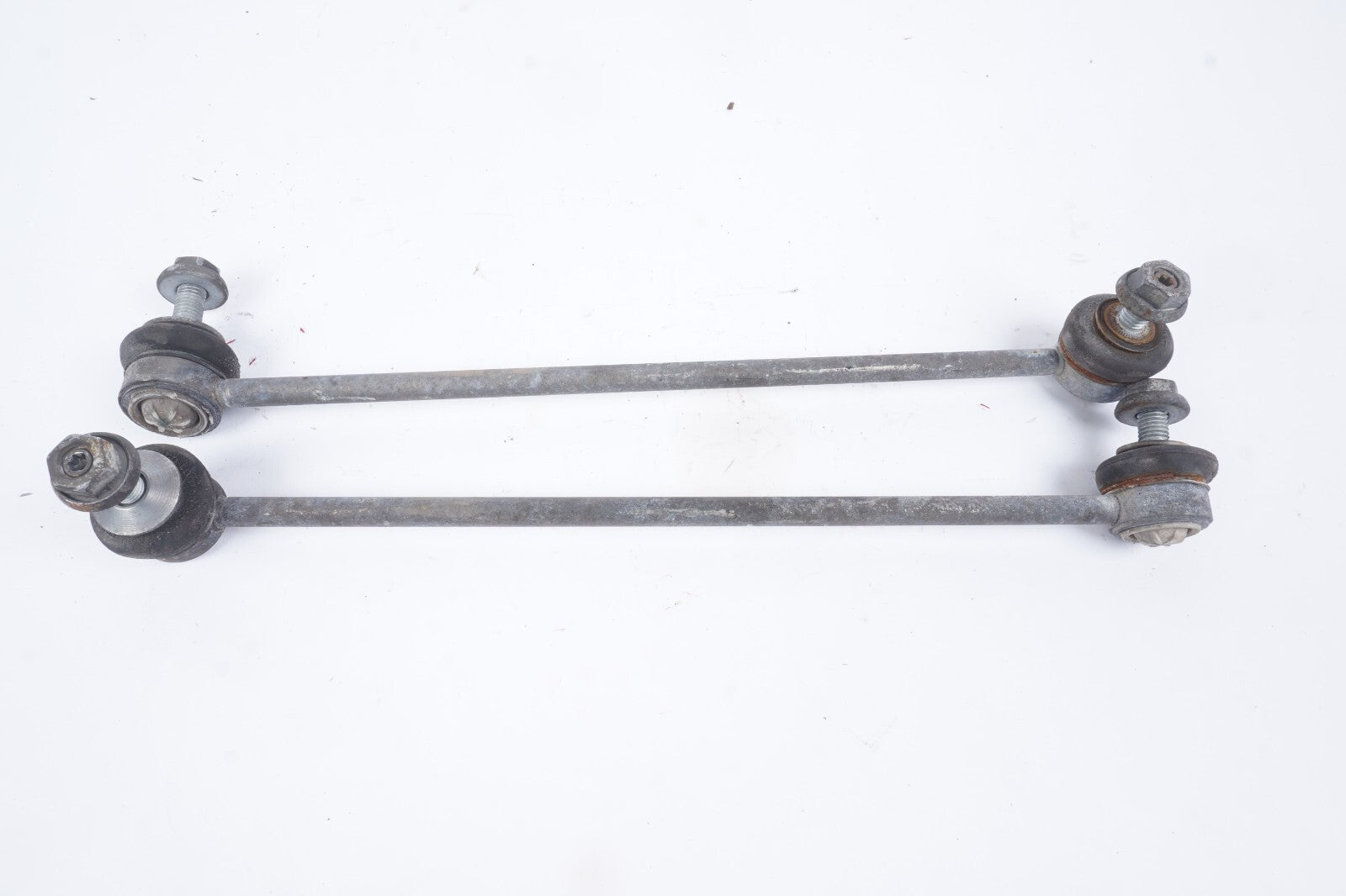 2006 - 2010  BMW 650i E63 E64 Front Sway Bar Stabilizer Link Left & Right OEM