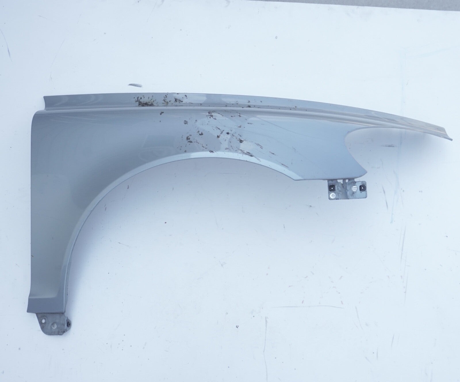 2006 - 2013 Volvo C70 Right Passenger Side Fender Cover