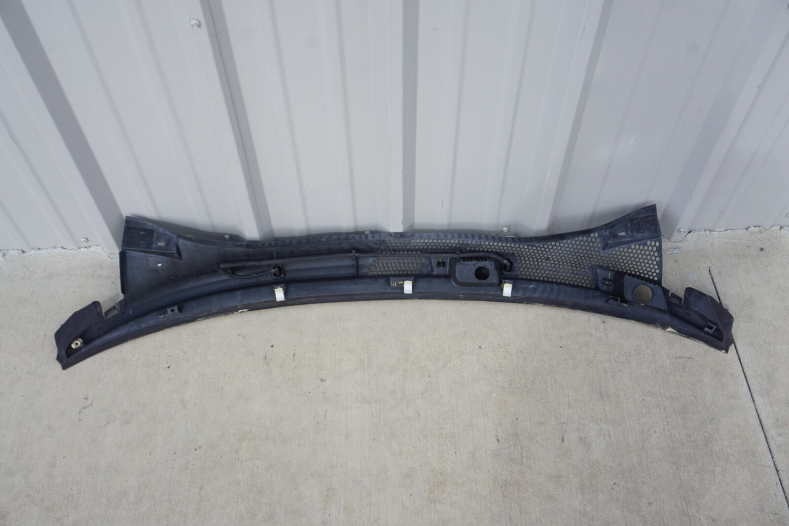 2012-2017 FIAT 500 Front Windshield Cowl Trim Cover Vent Panel Top Complete OEM 