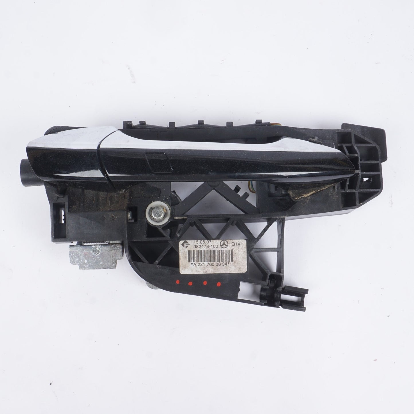 07-13 Mercedes W221 S550 S63 Rear Right Passenger Side Exterior Door Handle OEM