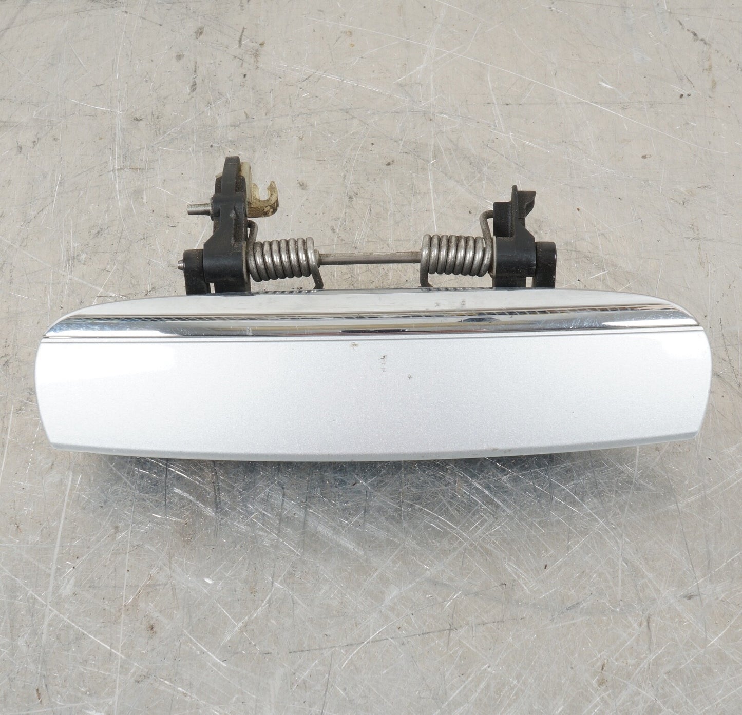 2005-2011 Audi A6 Quattro Front Right Passenger Side Exterior Door Handle OEM