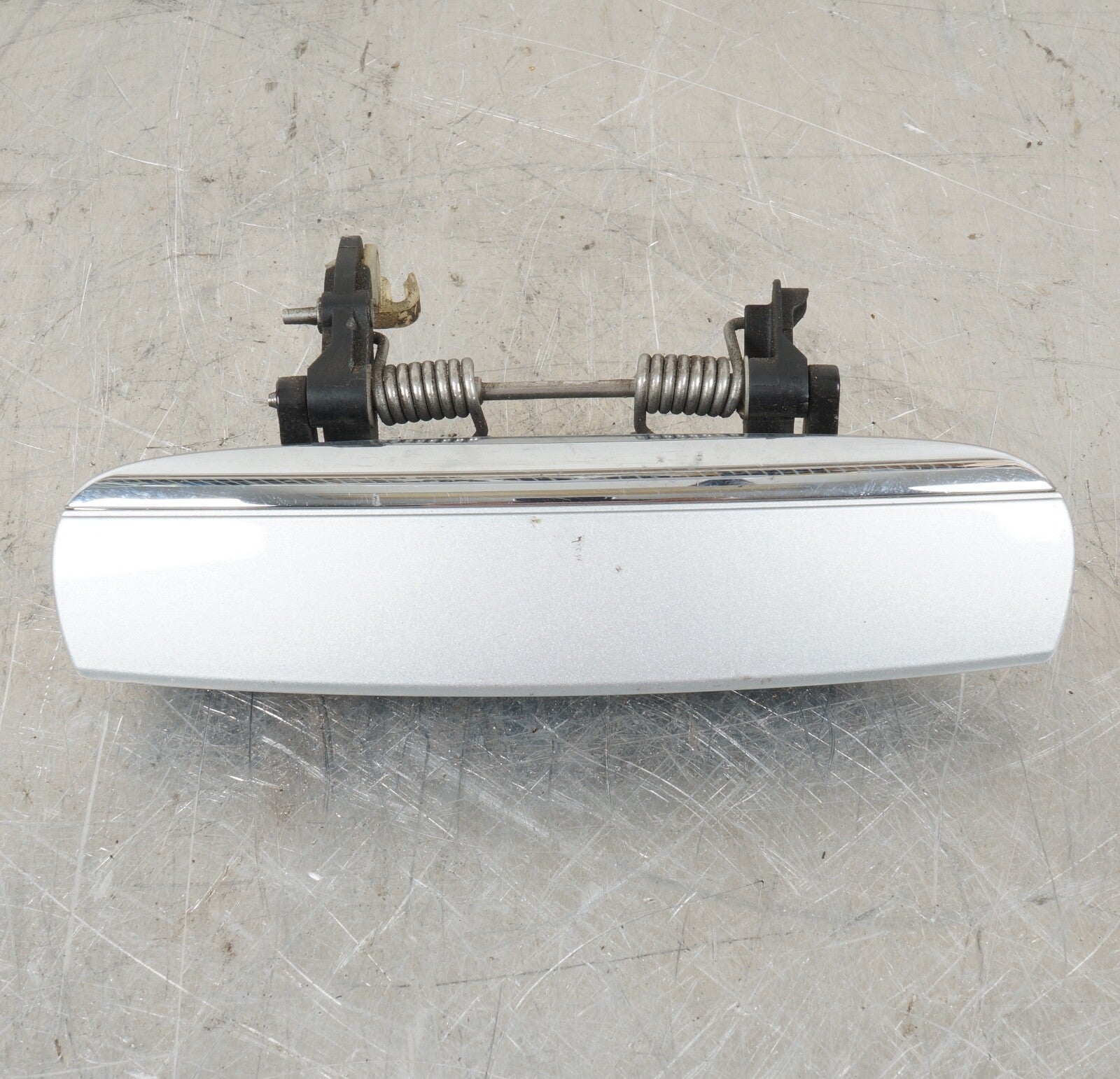 2005-2011 Audi A6 Quattro Front Right Passenger Side Exterior Door Handle OEM