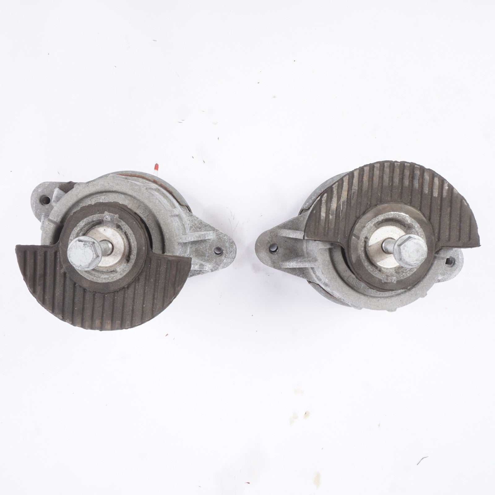 11-14 Mercedes E350 W207 Engine Motor Mount Bracket Right & Left