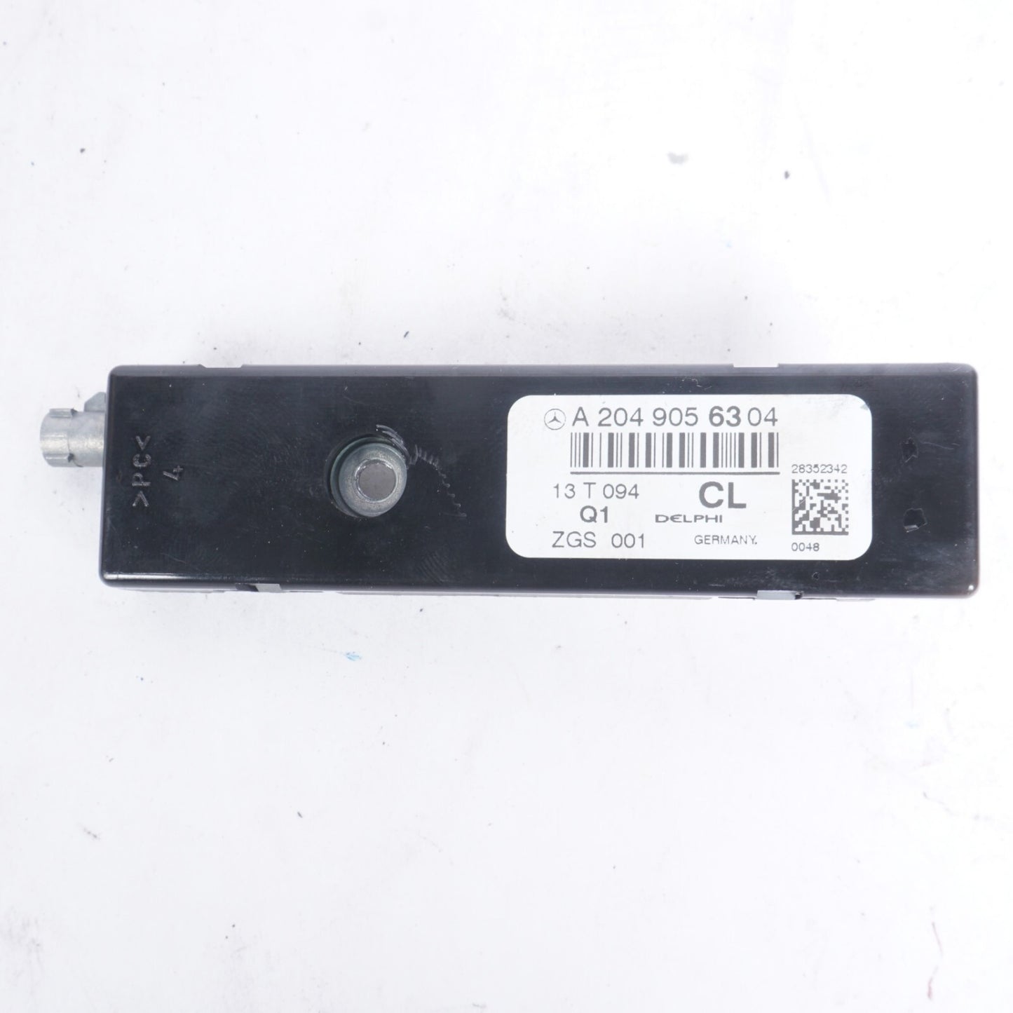 08-14 Mercedes C250 C300 C350 Antenna Amp Amplifier  A2049056304 OEM