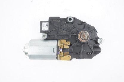 2014 - 2020 Maserati Ghibli S Q4 Roof Sunroof Motor 673000063 OEM