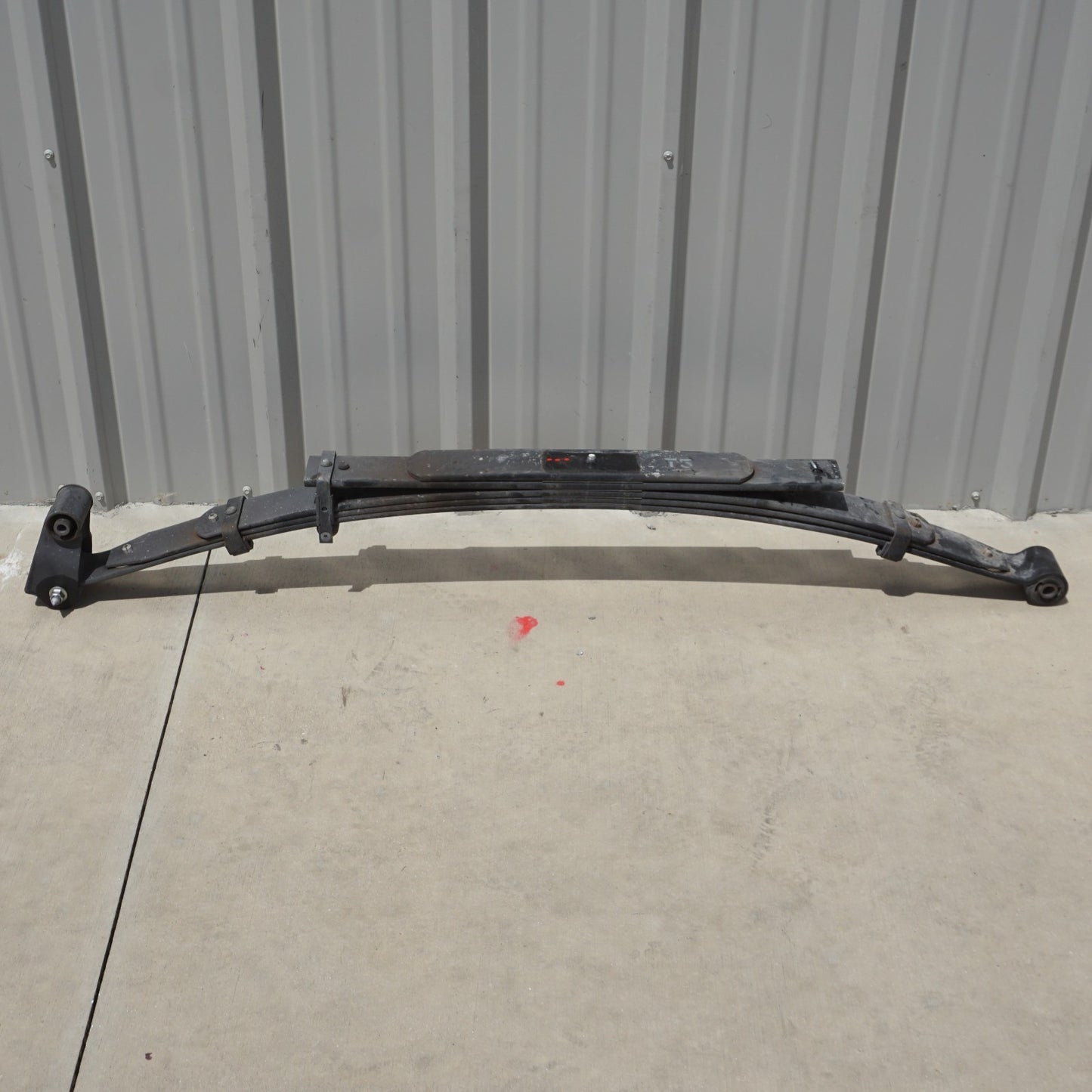 2017 - 2024 NISSAN TITAN XD REAR LEFT SIDE SUSPENSION LEAF SPRING OEM