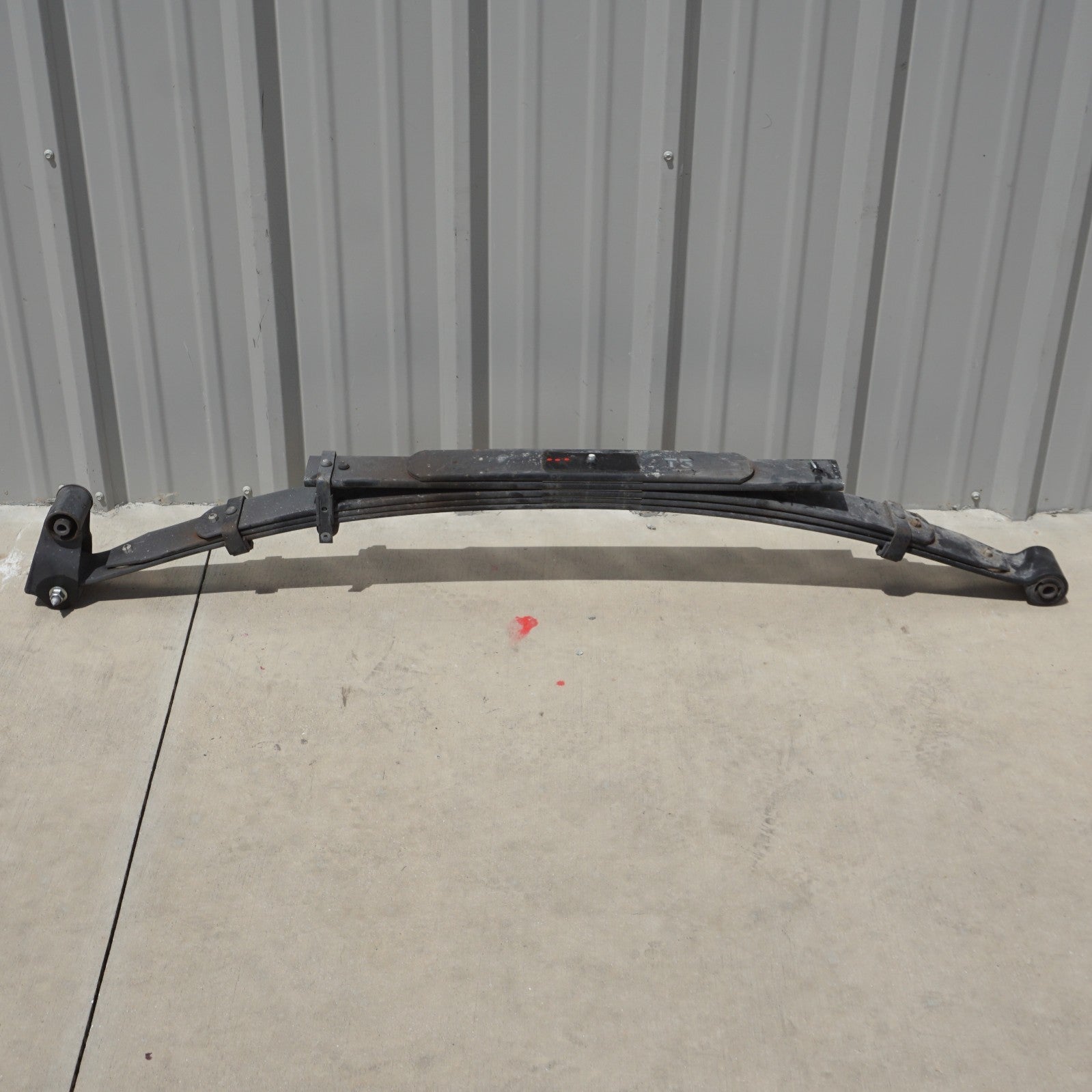 2017 - 2024 NISSAN TITAN XD REAR LEFT SIDE SUSPENSION LEAF SPRING OEM