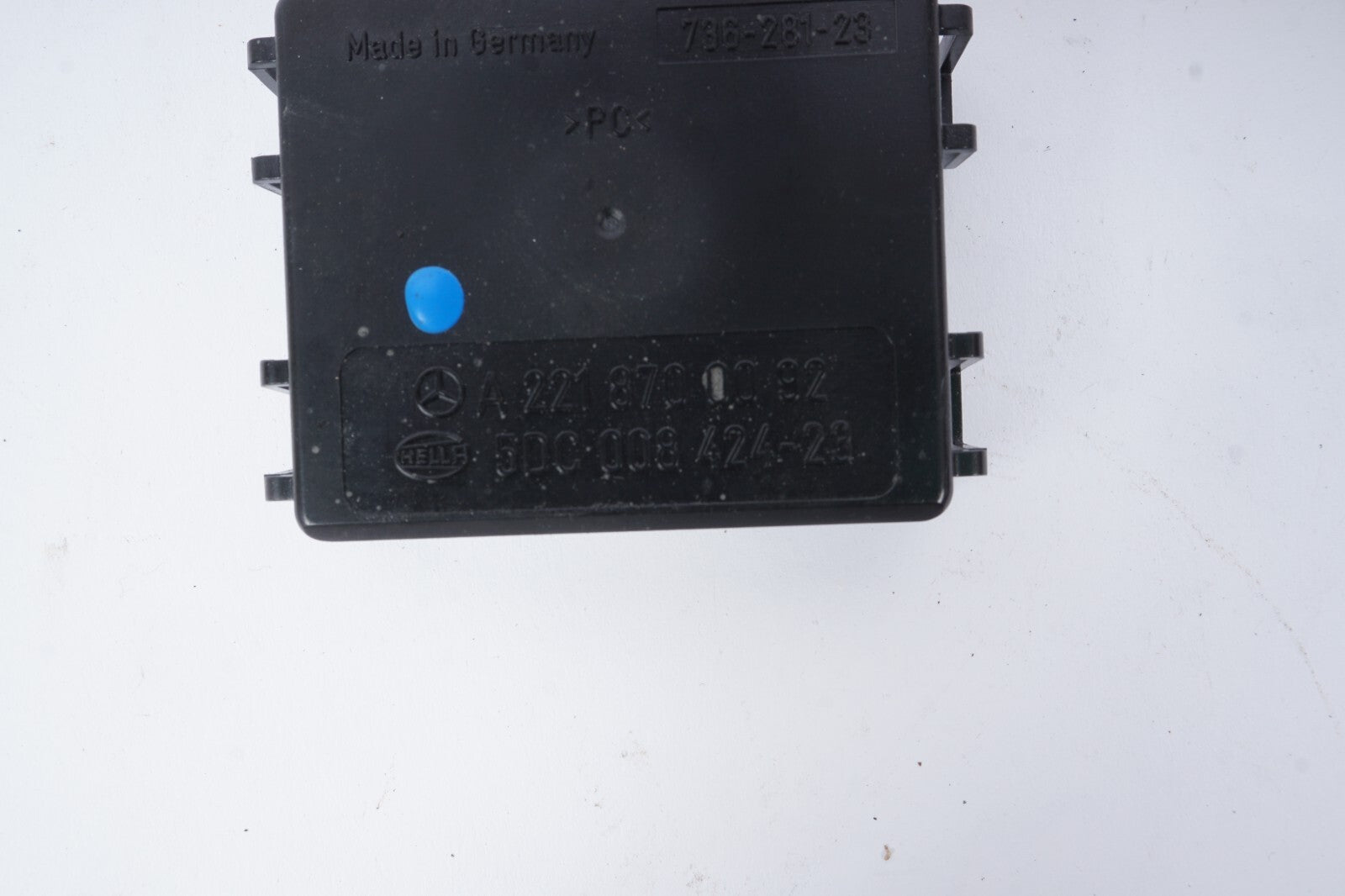 07-14 Mercedes W221 S550 CL550 Windshield Rain Light Sensor 2218700092 OEM